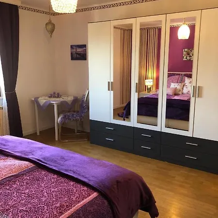 Haus Zissi *