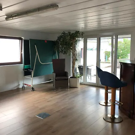 Haus Zissi * 伯格罗伊兰