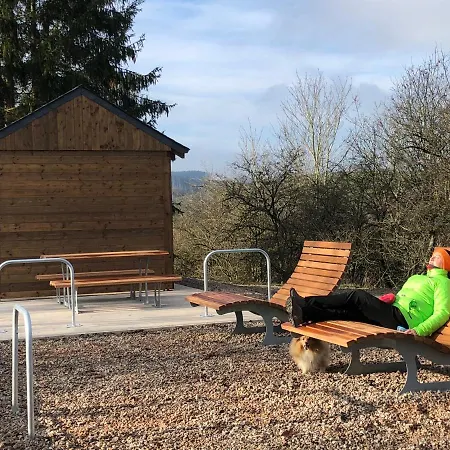 Haus Zissi * Burg Reuland